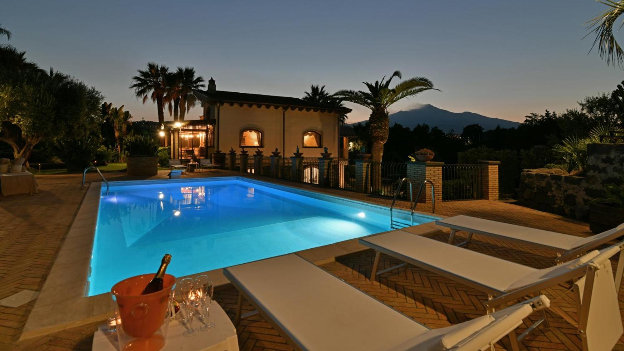 Villa Biddizza Acireale Luaran gambar
