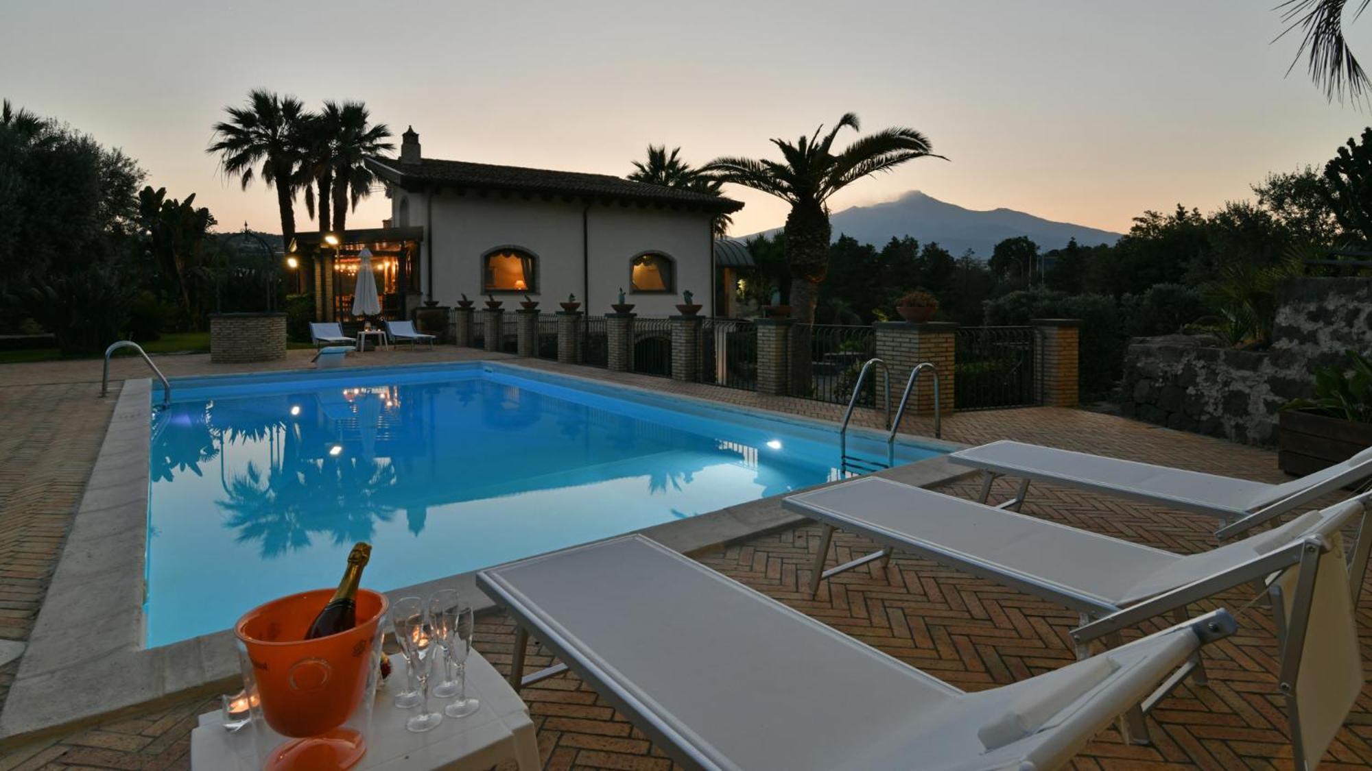 Villa Biddizza Acireale Luaran gambar