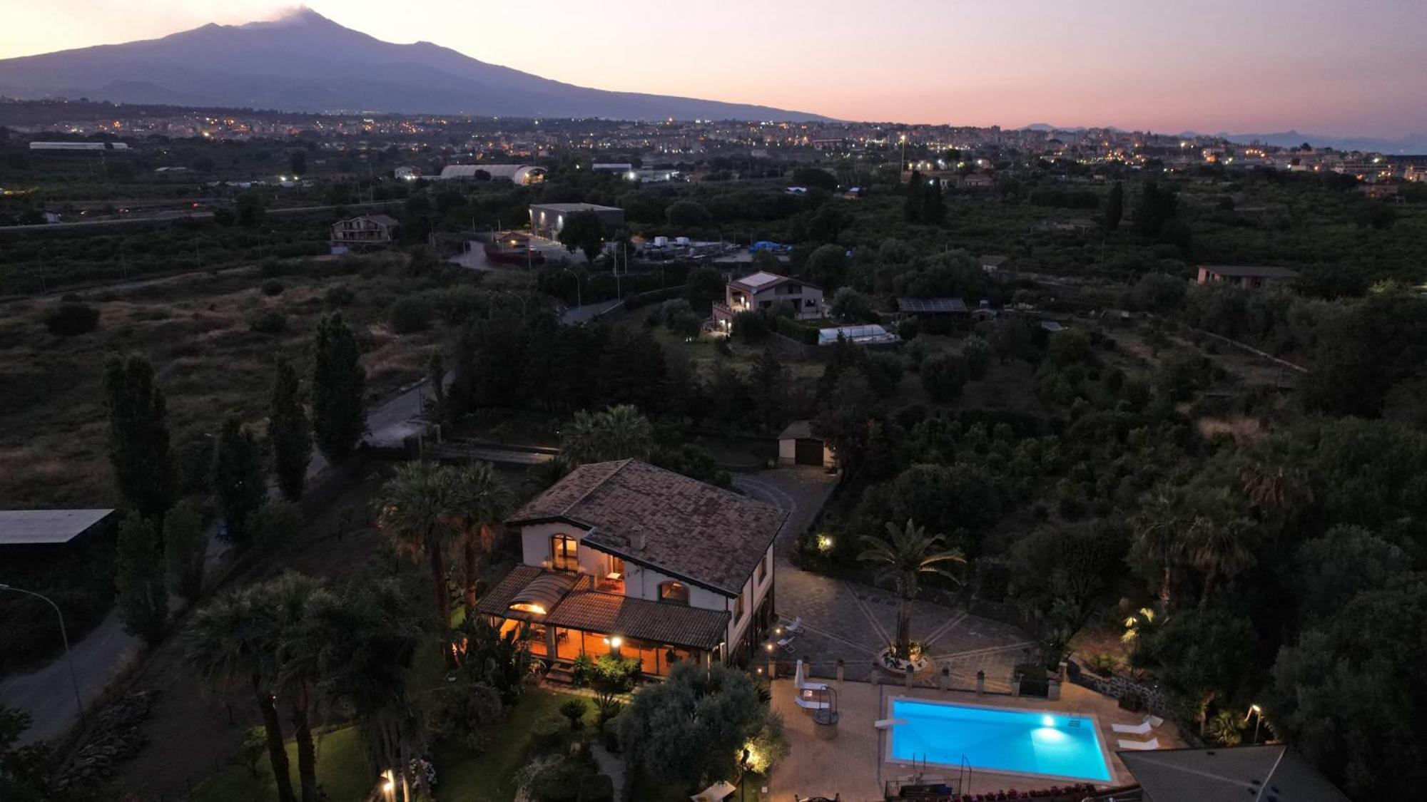 Villa Biddizza Acireale Luaran gambar